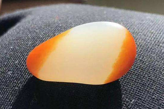 籽料玉是什么意思