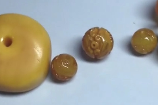 琥珀蜜蜡是什么东西