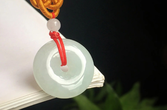 怎么看翡翠的种水