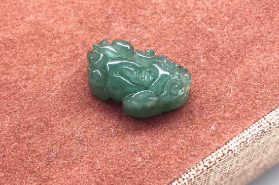 一个人可以同时佩戴两个貔貅吗?