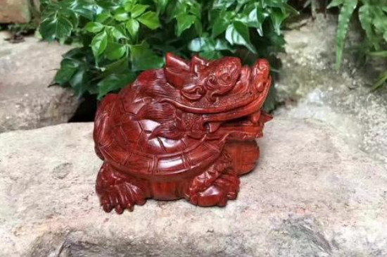小叶紫檀包浆后看得到棕眼么