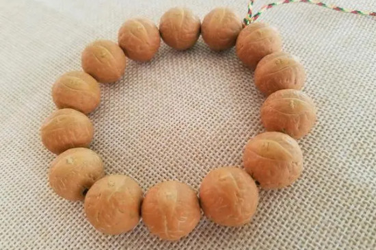 黄菩提手串的功效与作用