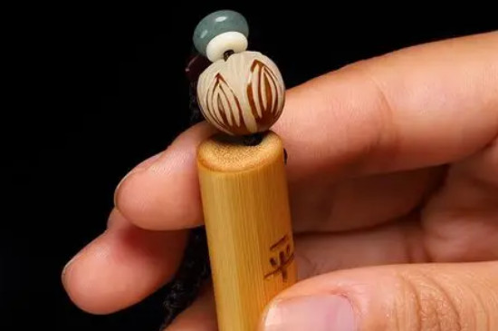 实心竹的盘玩方法