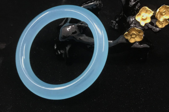 玉髓变色了是怎么回事