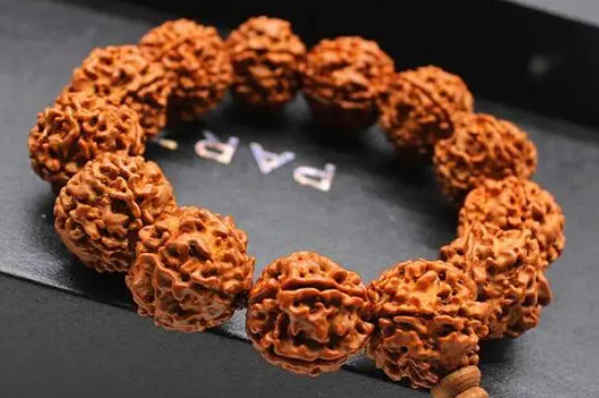 盘金刚菩提子能刷油吗