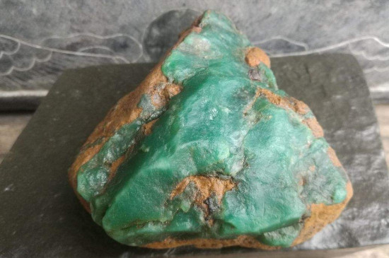 雅安绿是一种怎样的玉石