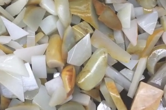 用什么油保养和田玉