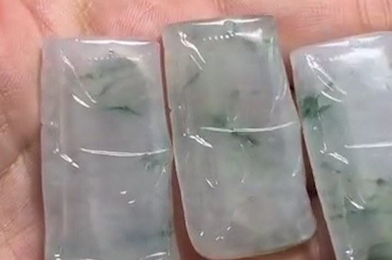 舒俱来和翡翠哪个好