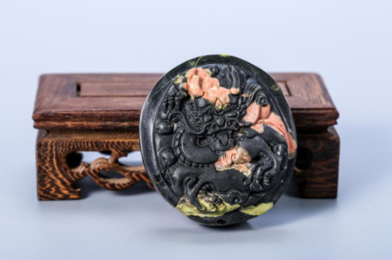 梅花玉戴久了有啥变化
