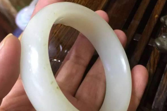 籽料什么意思