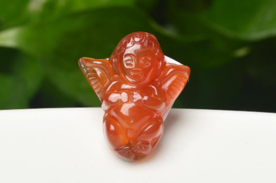 鉴别玉髓最简单方法