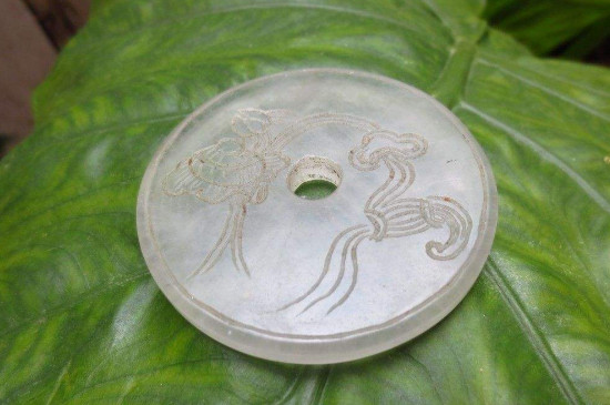 钠长石玉和石英石区别