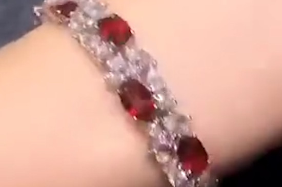 如何分辨白金和不锈钢