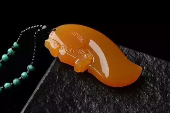 黄龙玉与托帕石的区别
