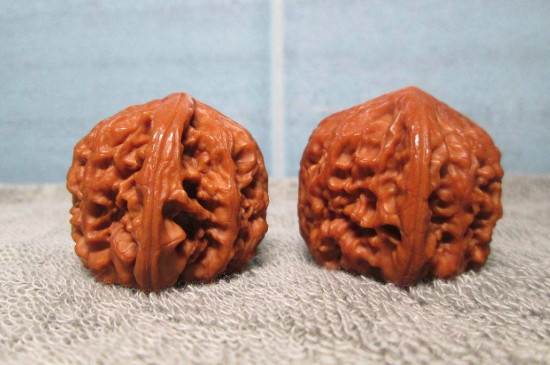 核桃盘玩步骤方法