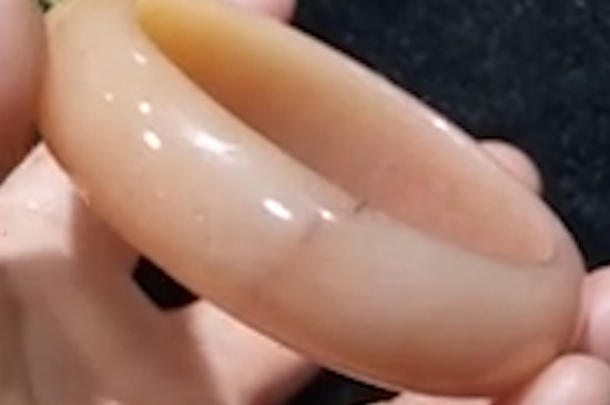 金丝玉是什么玉值钱吗