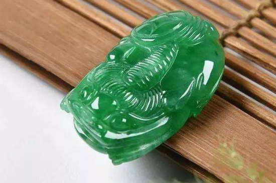 一个人可以同时佩戴两个貔貅吗?