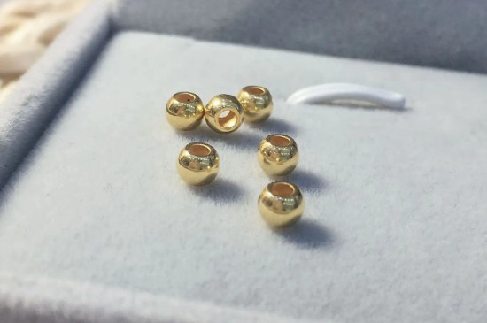 0.5克的金珠多大