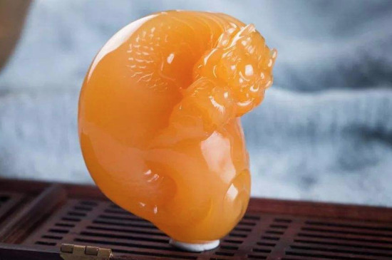 黄龙玉多久油养一次