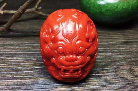 南红功效与作用之灵性，佩戴朱砂对人什么好处