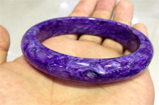 紫龙晶能和其他水晶一起戴吗